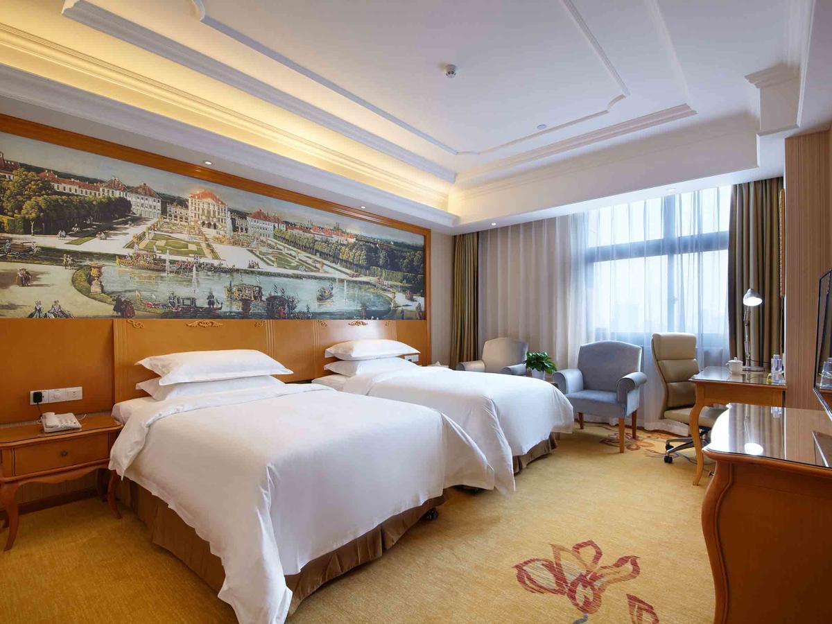 Vienna International Hotel Shanghai Baoshan Pangu Road المظهر الخارجي الصورة